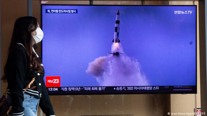 Südkorea | TV-Berichterstattung über nordkoreanische Raketentests