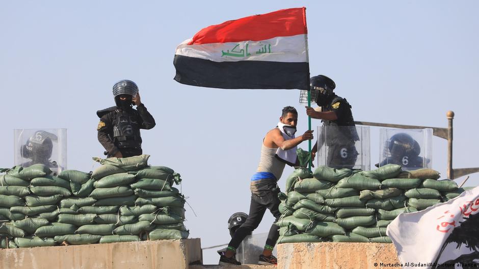 العراق ـ ناشطون يستعيدون مطالب حراك 2019 وسط أزمات معيشية وإعادة فتح ملف الانتهاكات