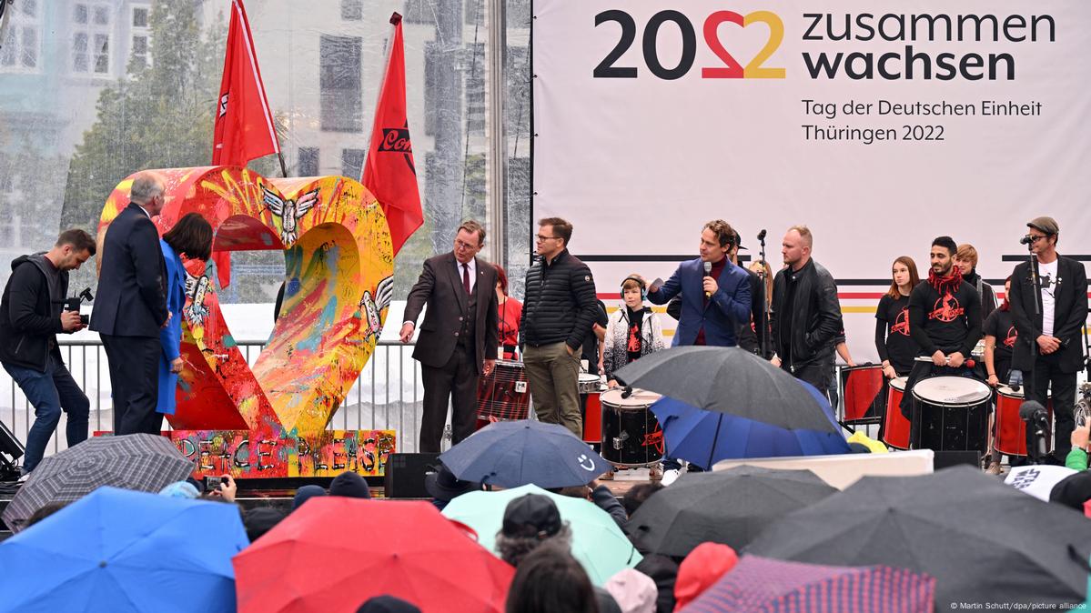 Germany Begins 3 Days Of Reunification Celebrations DW 10 01 2022   63307622 605 