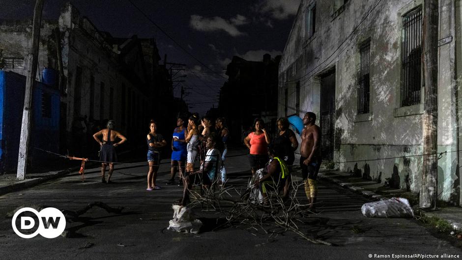 Protesty w Santiago i Granmie z powodu przerw w dostawie prądu i braku prądu – DW – 18.03.2024