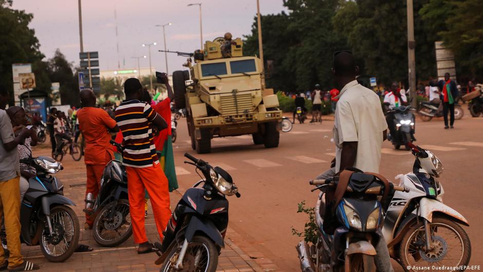 Burkina Faso junta chief urges coup leaders to ′come to their senses′ | News | DW - Vimarsana News