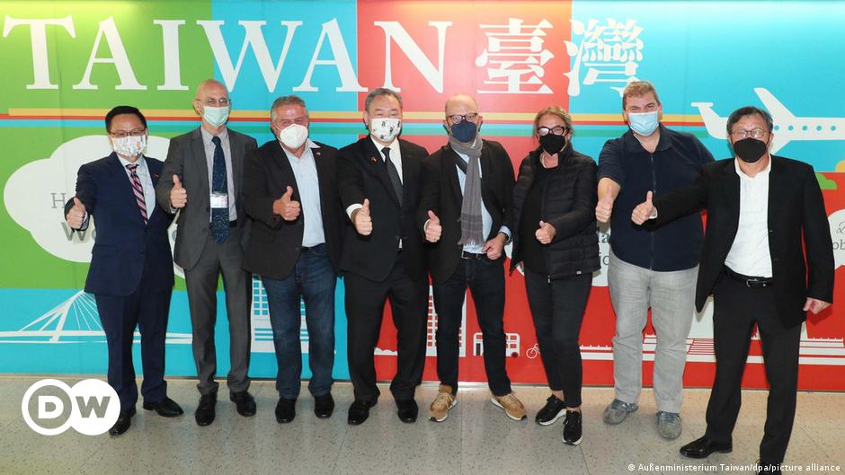 Deutsche Parlamentarier besuchen Taiwan