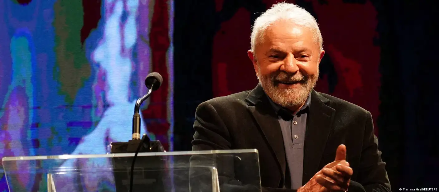 巴西总统大选：卢拉首战告捷