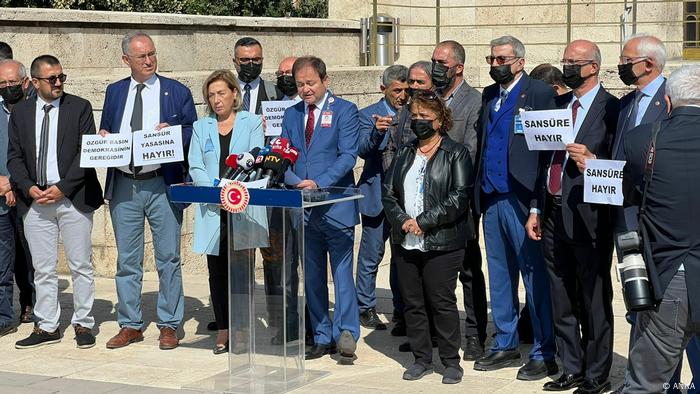 Türkei | Protest Journalistenverbände gegen neues Mediengesetz