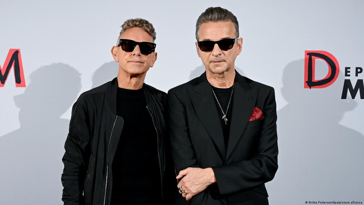 Depeche Mode line up 1st album, tour in over 5 years