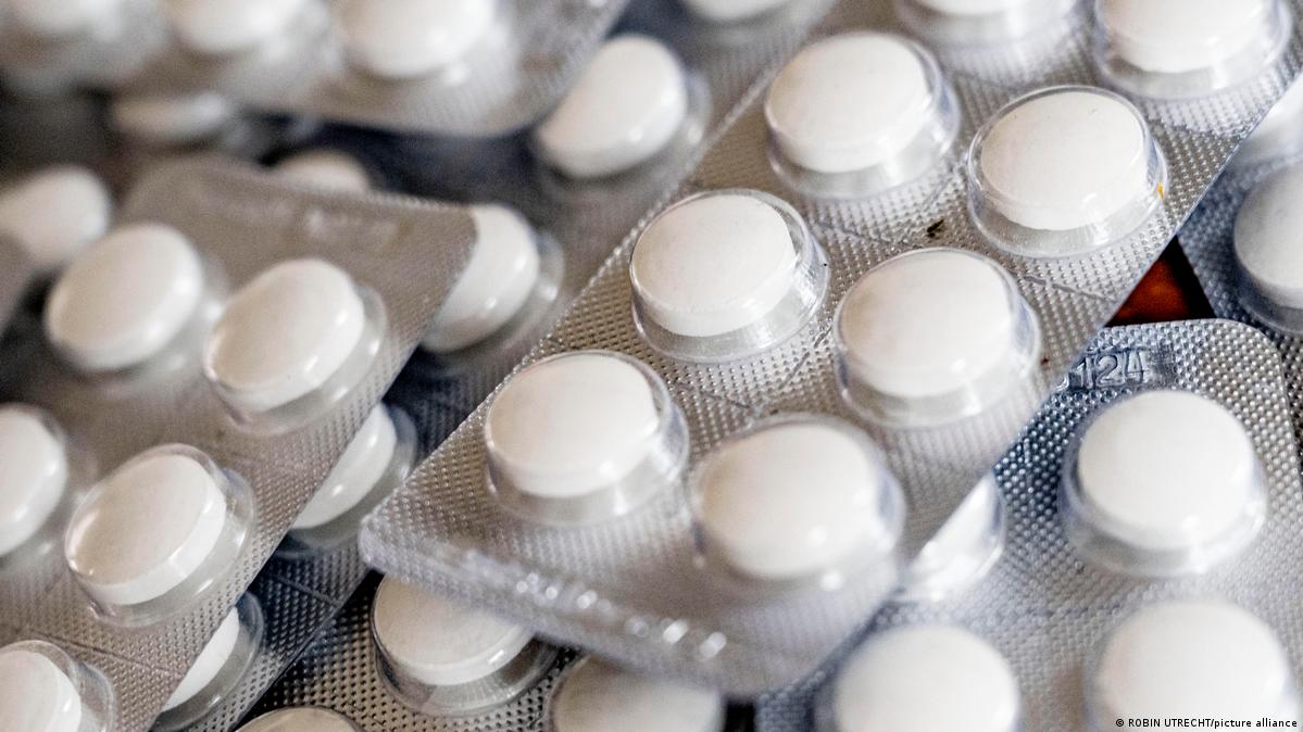 EMA: daños graves y muerte por uso de ibuprofeno con codeína – DW – 04 ...