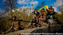 مستشار زيلينسكي: مقتل نحو 13 ألف عسكري أوكراني منذ الغزو الروسي