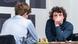 Die Schach-Großmeister Hans Niemann (r.) und Magnus Carlsen (l.) sitzen sich beim Sinquefield Cup Anfang September am Schachbrett gegenüber Die Schach-Großmeister Hans Niemann (r.) und Magnus Carlsen (l.) sitzen sich beim Sinquefield Cup Anfang September am Schachbrett gegenüber