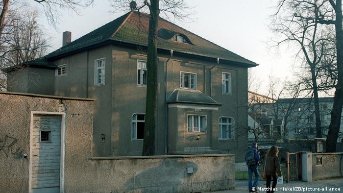 U ovoj kući u Drezdenu se do 1990. nalazila centrala KGB-a za DDR 
