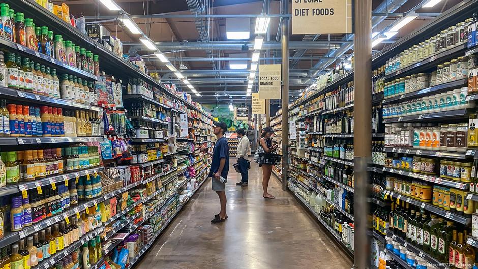 US: Trump administration must fund food aid, judges rule