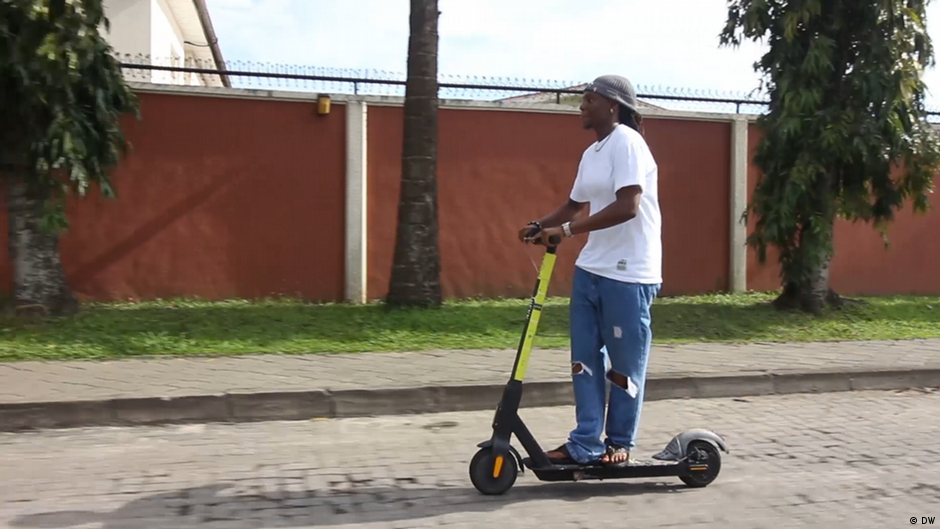 Nigeria Are escooters the future of transport? DW 10/07/2022