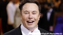 Las palabras de Elon Musk llegan mientras representantes del fundador de Tesla y de Twitter están negociando los detalles de la compra de la compañía.