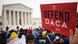 Un cartel de defensa del programa DACA frente al Supremo de Estados Unidos en Washington DC. Un cartel de defensa del programa DACA frente al Supremo de Estados Unidos en Washington DC.
