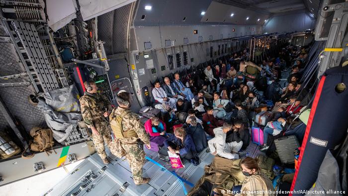 Usbekistan: Bundeswehr-Evakuierungsflug bei Zwischenlandung in Taschkent (17.08.2021)