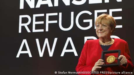 Angela Merkel widmet UN-Preis deutschen Flüchtlingshelfern