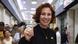 Carla Zambelli interage com eleitores em São Paulo na campanha de 2022 Carla Zambelli interage com eleitores em São Paulo na campanha de 2022