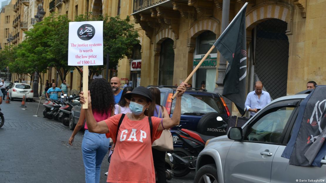 Some Lebanese took to the streets in August 2022 to denounce the depreciation of the Lebanese pound