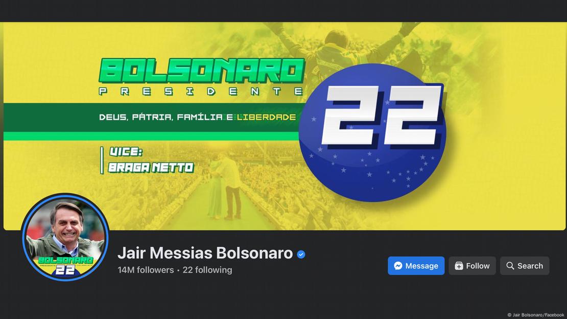 Cabeçalho da página de Facebook de Bolsonaro com o slogan
