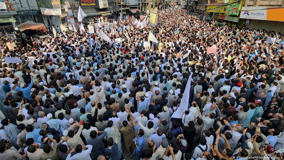 Pakistan: Why Swat locals are angry with both the military and the Taliban | Asia | An in-depth look at news from across the continent | DW - Vimarsana News