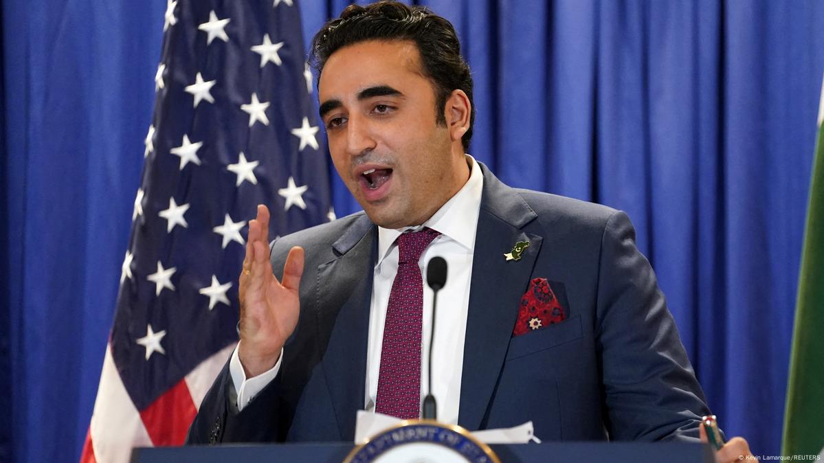 Pakistan Calls In US Ambassador To Explain Biden Comments – DW – 10/15/2022