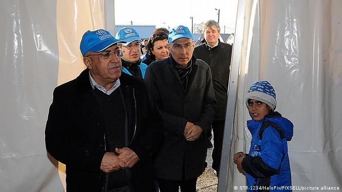 Nord-Mazedonien öffnet Grenze zu Griechenland für Miganten 