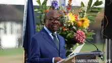 Gabon's President Ali Bongo Ondimba delivers a speech during a flag-raising ceremony to mark the accession of Gabon to the Commonwealth at the Commonwealth Headquarters in London on October 17, 2022. (Photo by ISABEL INFANTES / POOL / AFP)