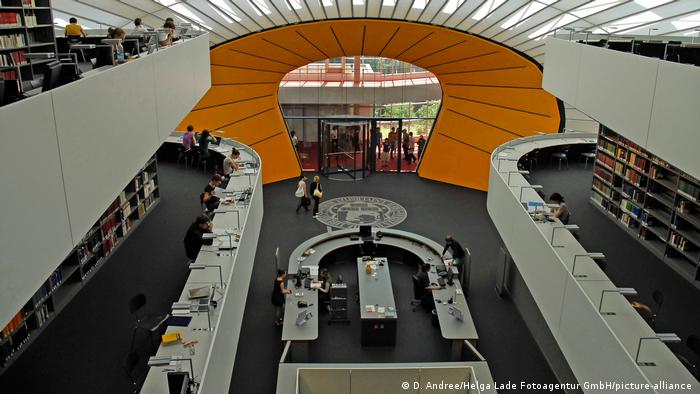 Deutschland Stadt Bibliothek Philologische Bibliothek der FU Berlin