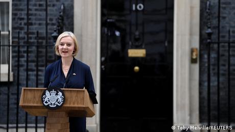 Британската министър председателката Лиз Тръс обяви че подава оставка Не мога