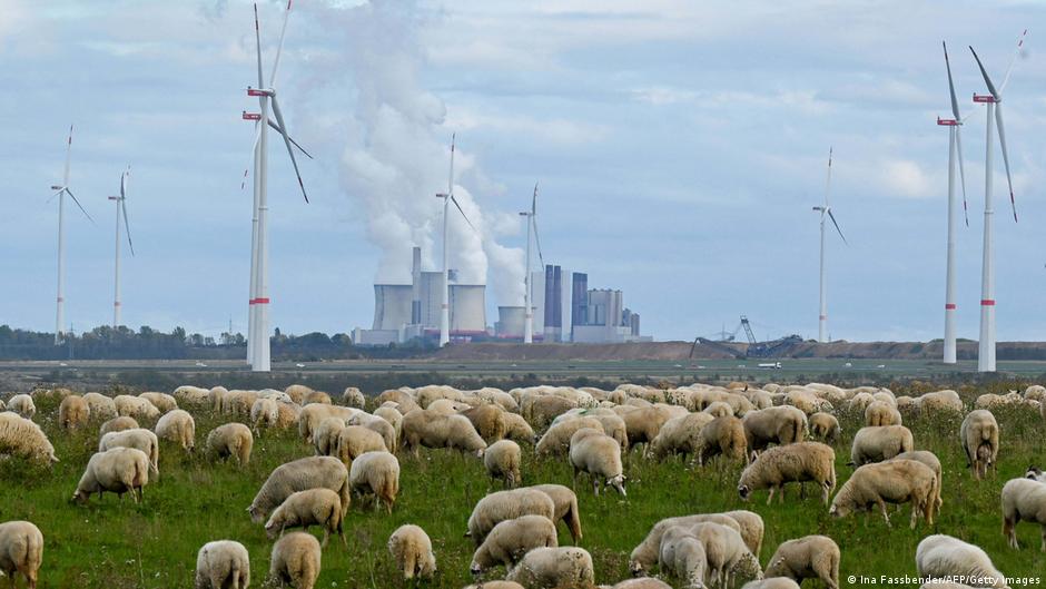 Vetrenjače i ugalj: Elektrana Nojrat u Nemačkoj