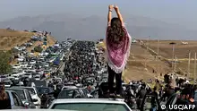 في صور ـ الاحتجاجات ضد النظام في إيران منذ قيام الجمهورية الإسلامية