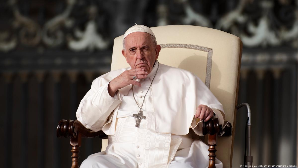 1199px x 674px - Pope warns the 'devil enters' through online porn â€“ DW â€“ 10/26/2022