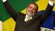 Luiz Inácio Lula da Silva comemora sua eleição à Presidência, em 27 de outubro de 2002 Luiz Inácio Lula da Silva comemora sua eleição à Presidência, em 27 de outubro de 2002