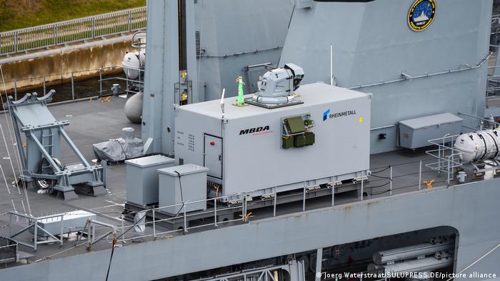 Njemačka Nord-Ostsee-Kanal |  Fregatte F 219 Sachsen mit Hochenergielaser