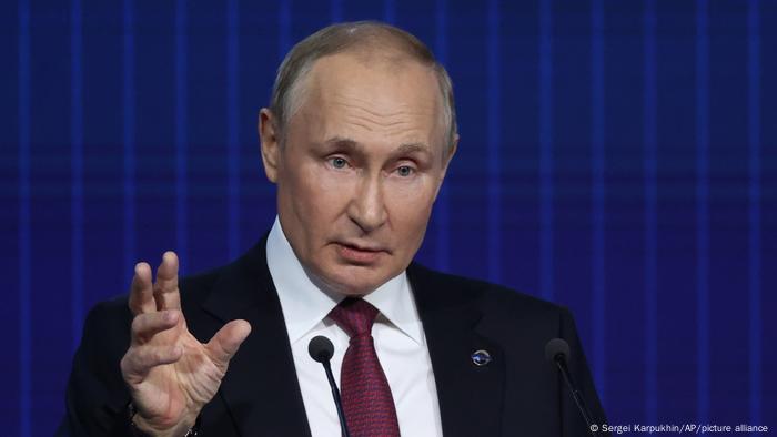 Wladimir Putin legt in einer Rede am 27. Oktober seine Sicht vom Ende der Hegemonie des Westens dar Wladimir Putin legt in einer Rede am 27. Oktober seine Sicht vom Ende der Hegemonie des Westens dar