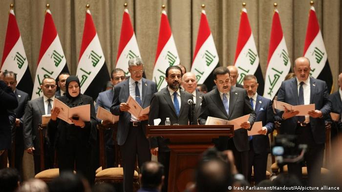 الحكومة العراقية اثناء أداء القسم (بغداد 27/10/2022)