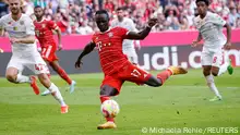 Soccer Football - Bundesliga - Bayern Munich v 1. FSV Mainz 05 - Allianz Arena, Munich, Germany - October 29, 2022
Bayern Munich's Sadio Mane scores their third goal REUTERS/Michaela Rehle DFL REGULATIONS PROHIBIT ANY USE OF PHOTOGRAPHS AS IMAGE SEQUENCES AND/OR QUASI-VIDEO.