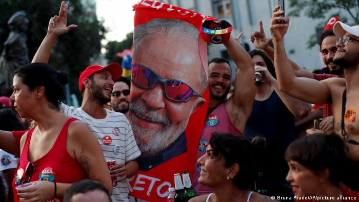 "O que vimos e o que ajudamos a construir não foi apenas a vitória de Lula, mas sim a vitória da democracia."