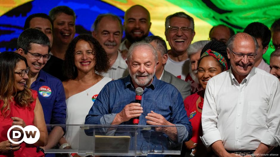 Brazil Election Lula Wins Presidency Defeats Bolsonaro Dw 10312022