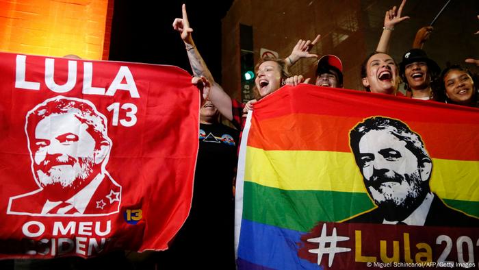 'Festejos de los seguidores de Lula tras su victoria electoral.