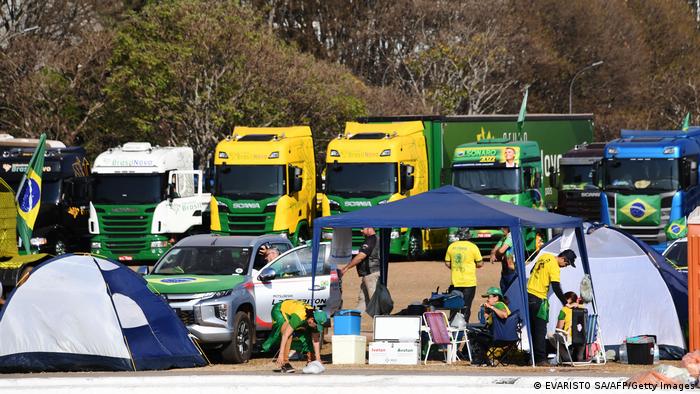 Brasilien LKW-Fahrer unterstützen Bolsonaro