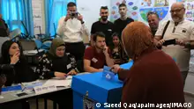Israelis Go To The Polls In General Elections People vote during the Israeli Knesset elections in the city of Taybeh on November 1, 2022 TAYBEH Israel PUBLICATIONxNOTxINxFRA Copyright: xSaeedxQaqx originalFilename: qaq-notitle221101_np86x.jpg 