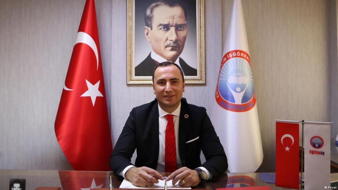 Eğitim-İş Genel Başkanı Kadem Özbay Eğitim-İş Genel Başkanı Kadem Özbay