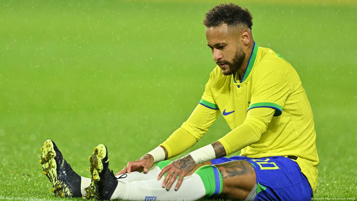 Neymar leads Selecao into World Cup 2022: Brazil's final squad for Qatar &  schedule