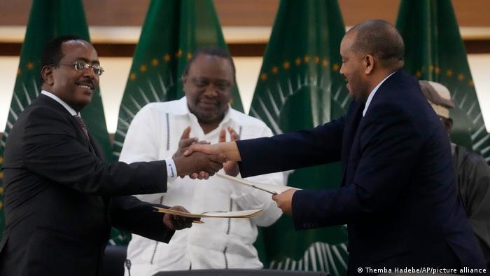 Firma del acuerdo que pone fin a la guerra en Etiopía.