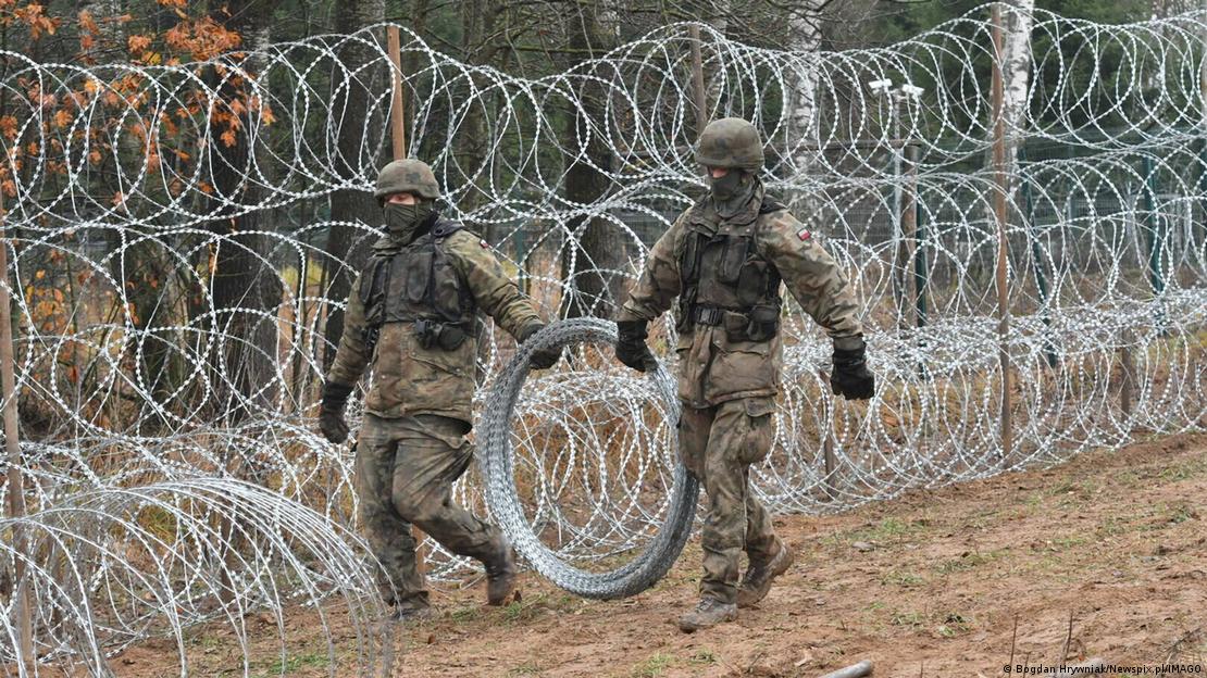 Полша издигна телена ограда по границата си с руската област Калининград