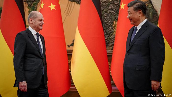 面对中国，德国是否不够强硬？联邦总理肖尔茨2022年访华与中国领导人习近平会晤