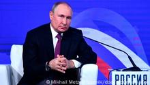 Putin firma ley que prohíbe la propaganda LGBTI y otras noticias