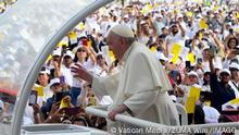  November 5, 2022, x: This handout picture provided by the shows Pope Francis presiding over an open-air mass at Bahrain National Stadium in Riffa, near the capital Manama, 05 November 2022..ANSA/ . NPK x - ZUMAa110 20221105_zaf_a110_004 Copyright: xVaticanxMediax