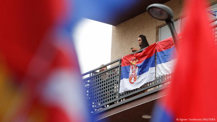 Borrell: Serbët e Kosovës duhet të kthehen në institucionet e Kosovës