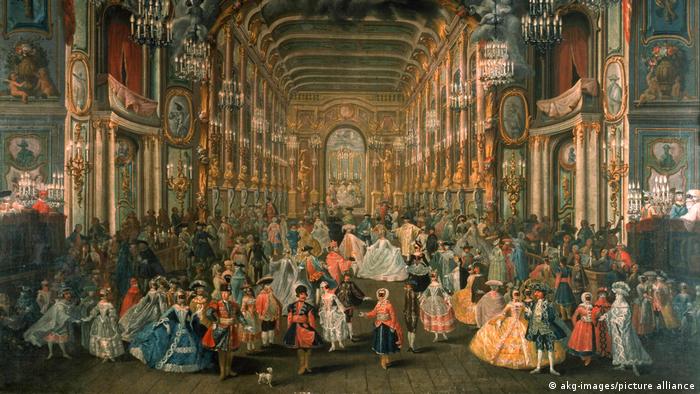 Gemälde von 1794: Maskentreiben: Verkleidete Menschen tanzen in einem Saal 